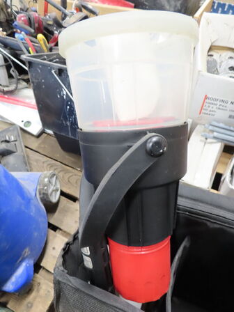 Indholdet på pallen