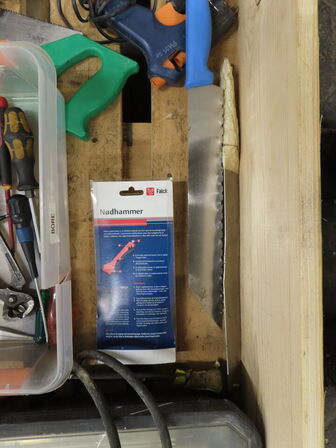 Indholdet på pallen