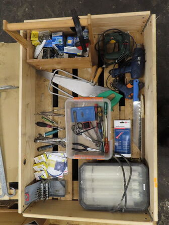 Indholdet på pallen