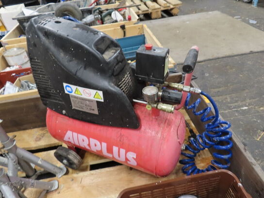 Indholdet på pallen