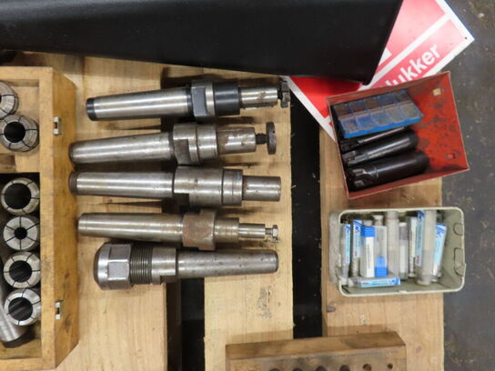 Indholdet på pallen