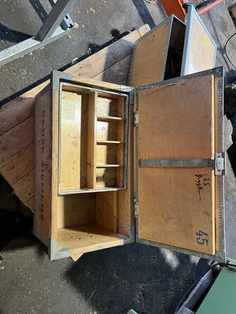 2 ks. med træværktøj