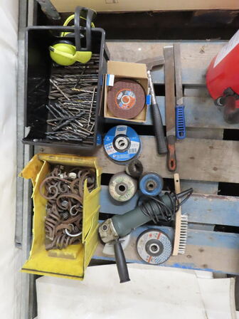 Indholdet på pallerne