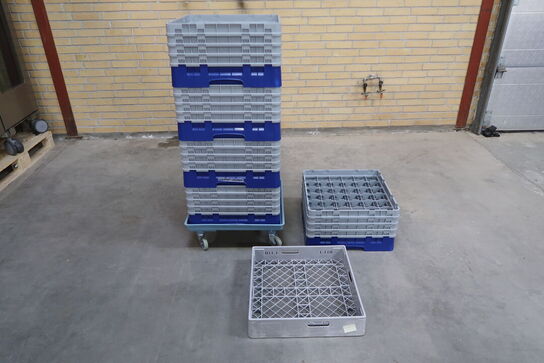 Lav kurvevogn med 6 stk. opvaskebakker