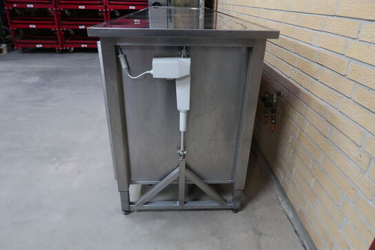 Coldline TS17/1M-710 kølebord med hæve-/sænk