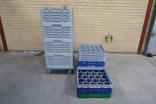 Lav kurvevogn med 8 stk. opvaskebakker