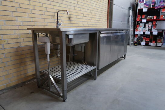 Coldline TS17/1M-710 kølebord med hæve-/sænk