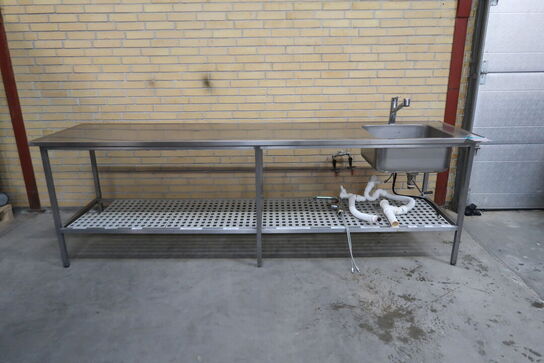 Rustfri stålbord med vask & underhylde