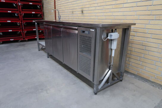 Coldline TS17/1M-710 kølebord med hæve-/sænk