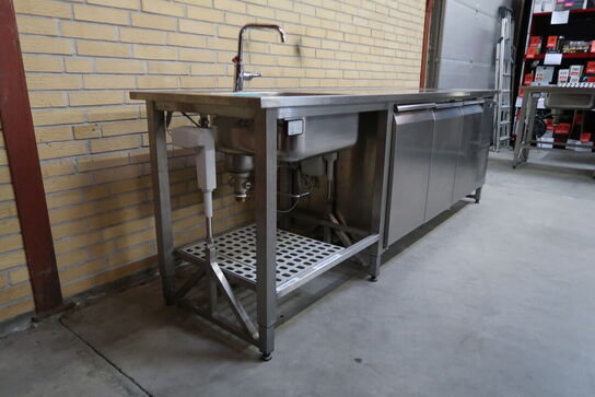 Coldline TS17/1M-710 kølebord med hæve-/sænk