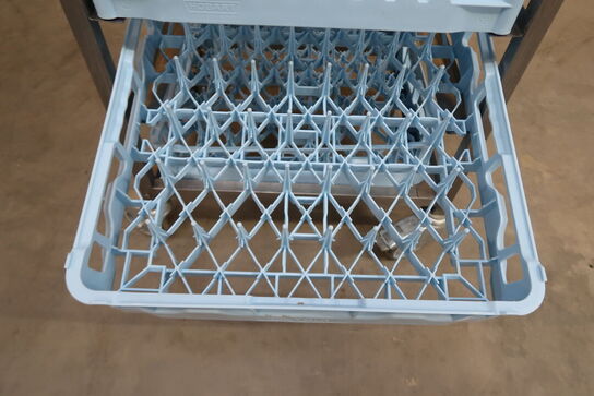 Kurvevogn med 10 stk. opvaskebakker