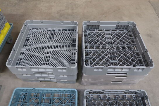 Lav kurvevogn med 11 stk. opvaskebakker