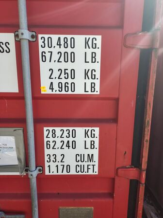 Container 20 fod med indhold