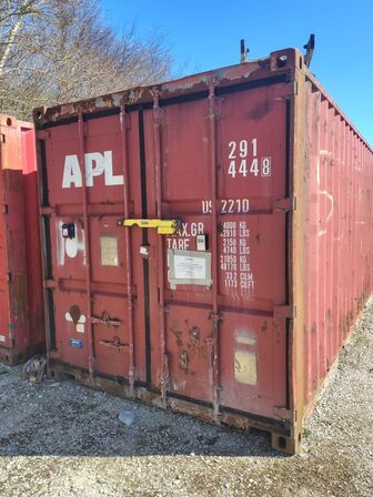 Container 20 fod med indhold