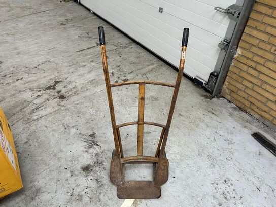 Værkstedsrullebord, tønde, sækkevogn, m.v.