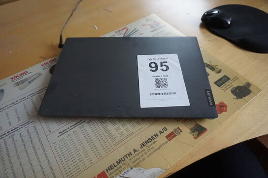 Bærbar pc LENOVO V15-IIL
