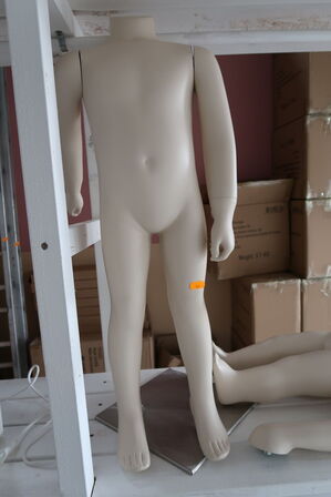 2 stk. mannequin