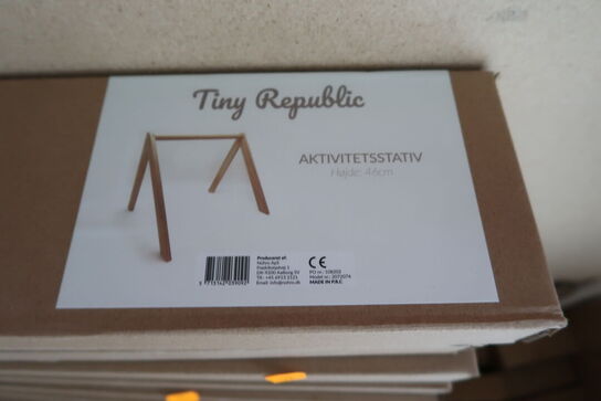 7 stk. aktivitetsstativ TINY REPUBLIC