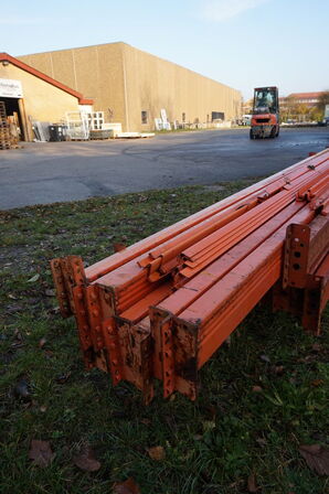 ca 75 stk Ass vanger til pallereoler/hylder 
