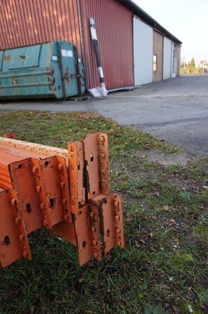 ca 75 stk Ass vanger til pallereoler/hylder 