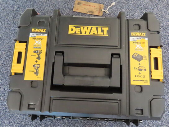 Slagboremaskine og skruemaskine DEWALT DCK266P2T