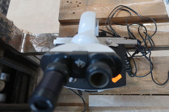 Mikroskop ZEISS m. div. tilbehør