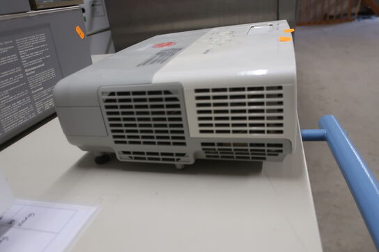 Projektor EPSON EMP-83H