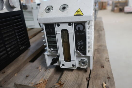 Pumpe TRIVAC D8B