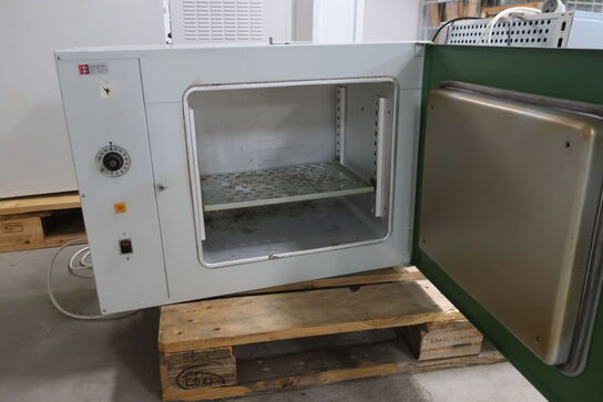 Varmeskab/ovn HERAEUS H420