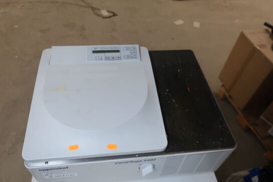 Centrifuge EPPENDORF Centrifuge 5403