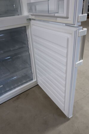 Køle/fryseskab WHIRLPOOL WBE3114 W