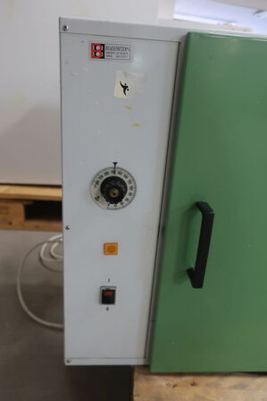 Varmeskab/ovn HERAEUS H420