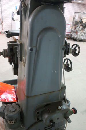 Fræser SCHAUBLIN 13