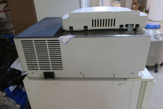 Centrifuge EPPENDORF Centrifuge 5403