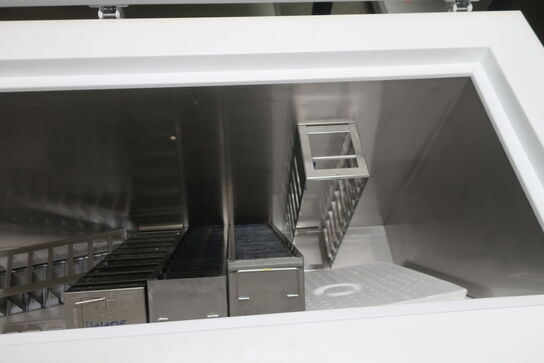 Laboratoriefryser med styring