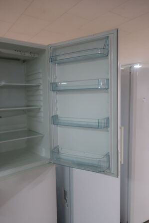 Køle/fryseskab ELECTROLUX ERB39250W