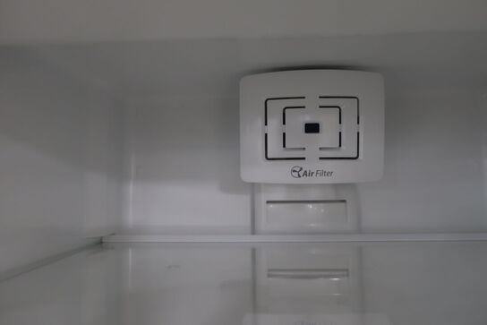 Køle/fryseskab WHIRLPOOL WBE3325