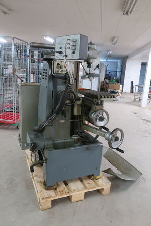 Fræser SCHAUBLIN 13