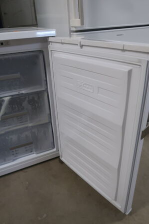 Fryseskab GRAM FS 3105-90