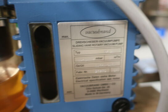 Vakuumpumpe m. væske VACUUBRAND PZ 2