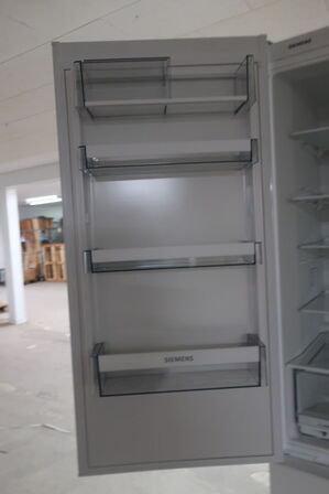 Køle/fryseskab SIEMENS KG39VVW30