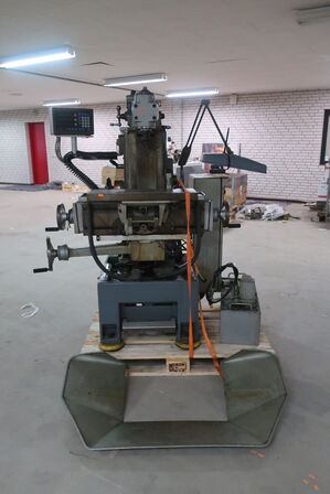 Fræser SCHAUBLIN 13