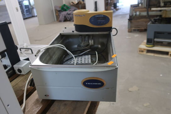 Cirkulerende vandbad TECHNE FTE10DE m. varme