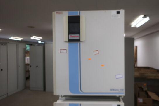 Inkubator THERMO SCIENTIFIC HERAcell 150i