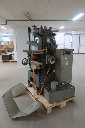 Fræser SCHAUBLIN 13