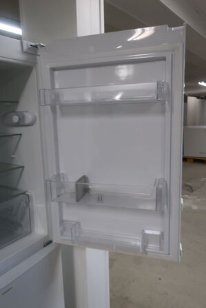 Køle/fryseskab WHIRLPOOL WBE3114 W