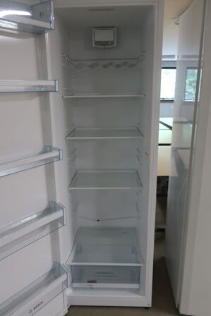 Køleskab BOSCH KSV36VW40/04