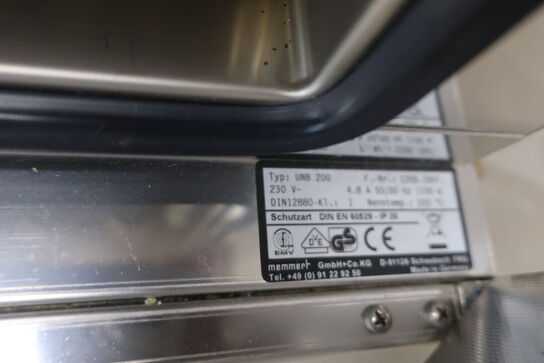 Tørreovn MEMMERT UNB 200