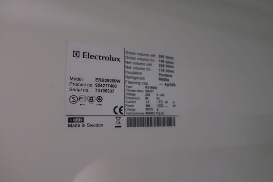 Køle/fryseskab ELECTROLUX ERB39250W