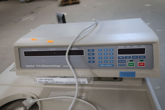 Centrifuge BECKMAN Optima TLX